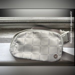 Lululemon belt bag